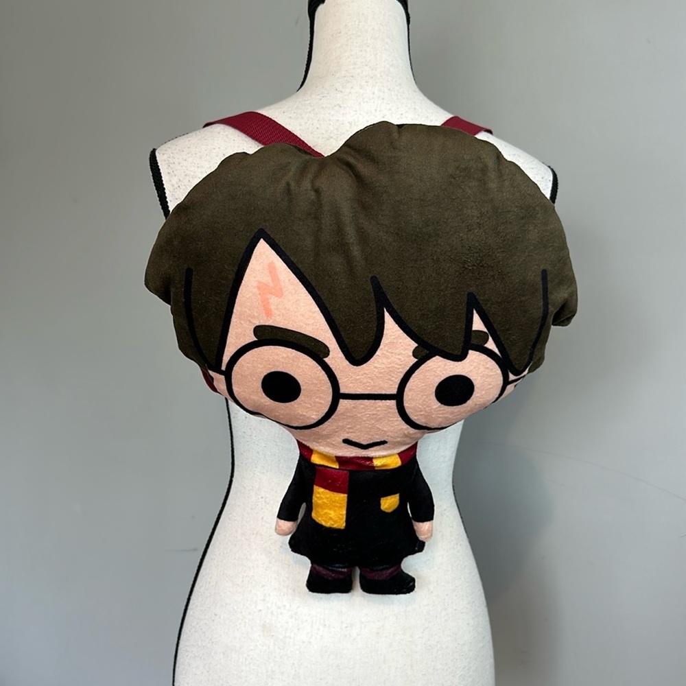 Harry Potter Hogwarts Warner Bros Universal Park Plush Backpack Adjustable Strap